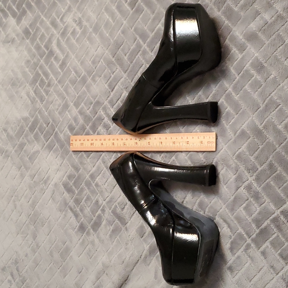 Black Patent Platform Pumps